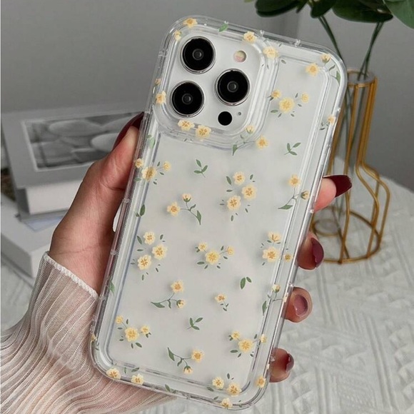 ⚠️Clearance iPhone 14/Pro/Pro Max Clear Floral Phone Case - Picture 2 of 4